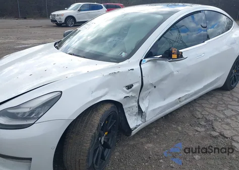 2019 Tesla Model 3 Long Range/Mid Range/Standard Range/Standard Range Plus from USA, damaged, VIN 5YJ3E1EA9KF486432